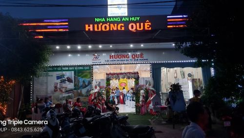 Nhà Hàng Hương Quê