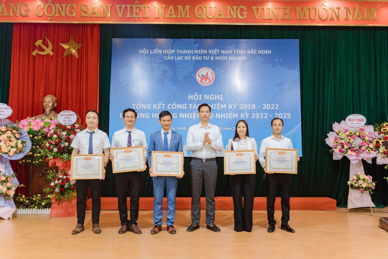 z3807017222491_f4b5e556cced7572167c39c898fd6af2